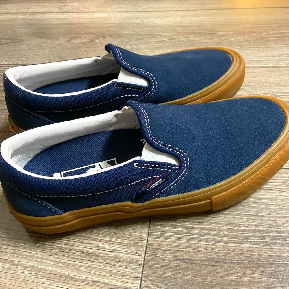 Brand New Vans Blue Suede slip ons 4.5 Mens/Boys 6 Women's